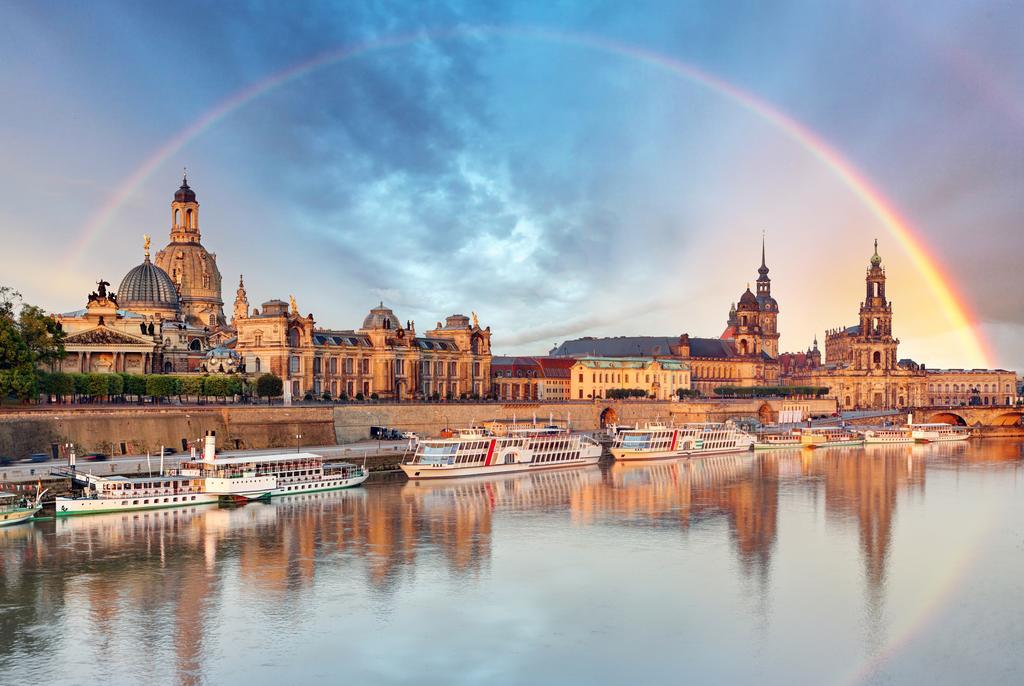 Hotel Aviv Dresden Luaran gambar